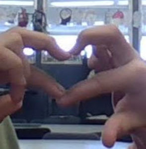 Meet your Posher, Abigail